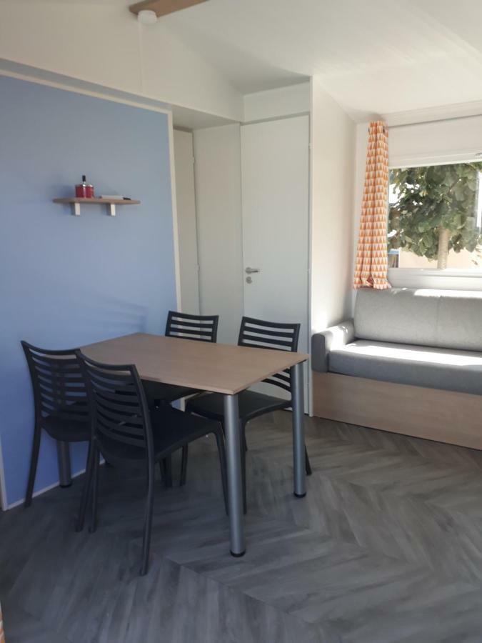 Hotel Mobilhom Herve à Condrieu Extérieur photo
