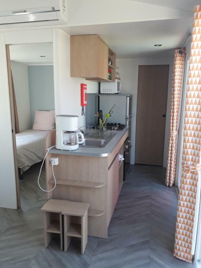 Hotel Mobilhom Herve à Condrieu Extérieur photo