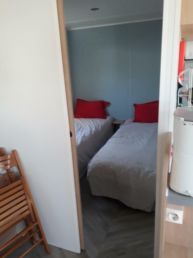 Hotel Mobilhom Herve à Condrieu Extérieur photo